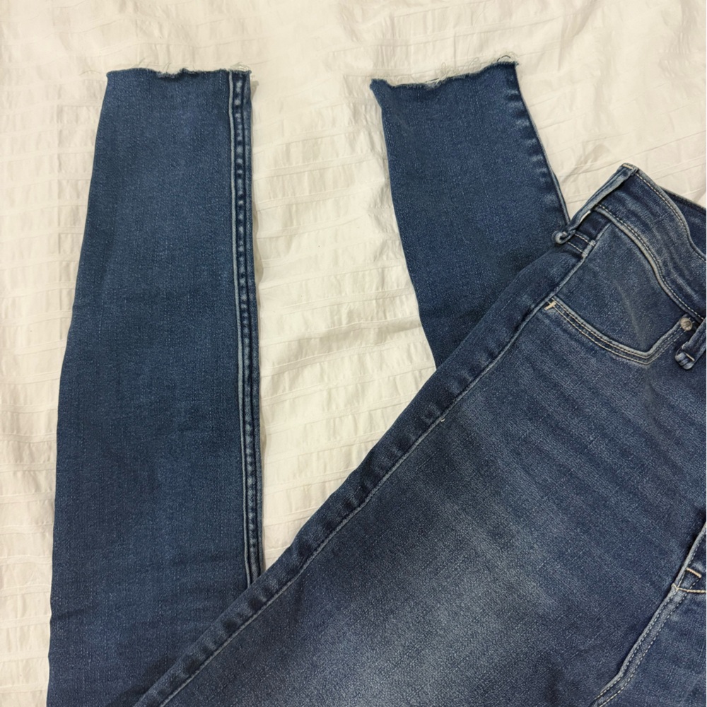 Abercrombie & Fitch Simone High Rise Dark Blue Denim Jeans